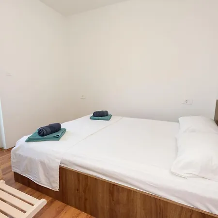 Peninsula Apartament Žuljana