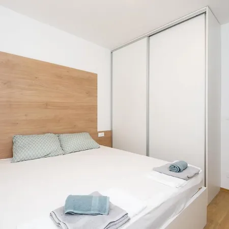 Apartament Peninsula *