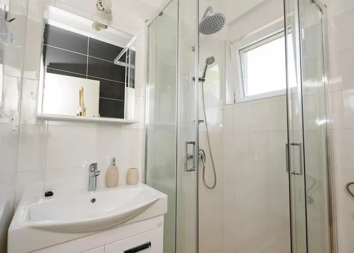 Peninsula Lejlighed *